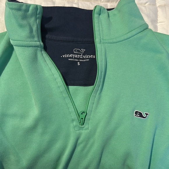 Vineyard Vines Men’s Quarter-Zip - Picture 3 of 3